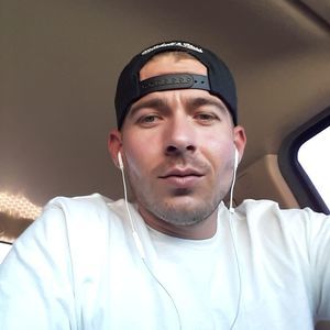 Meet your Posher, Gregory